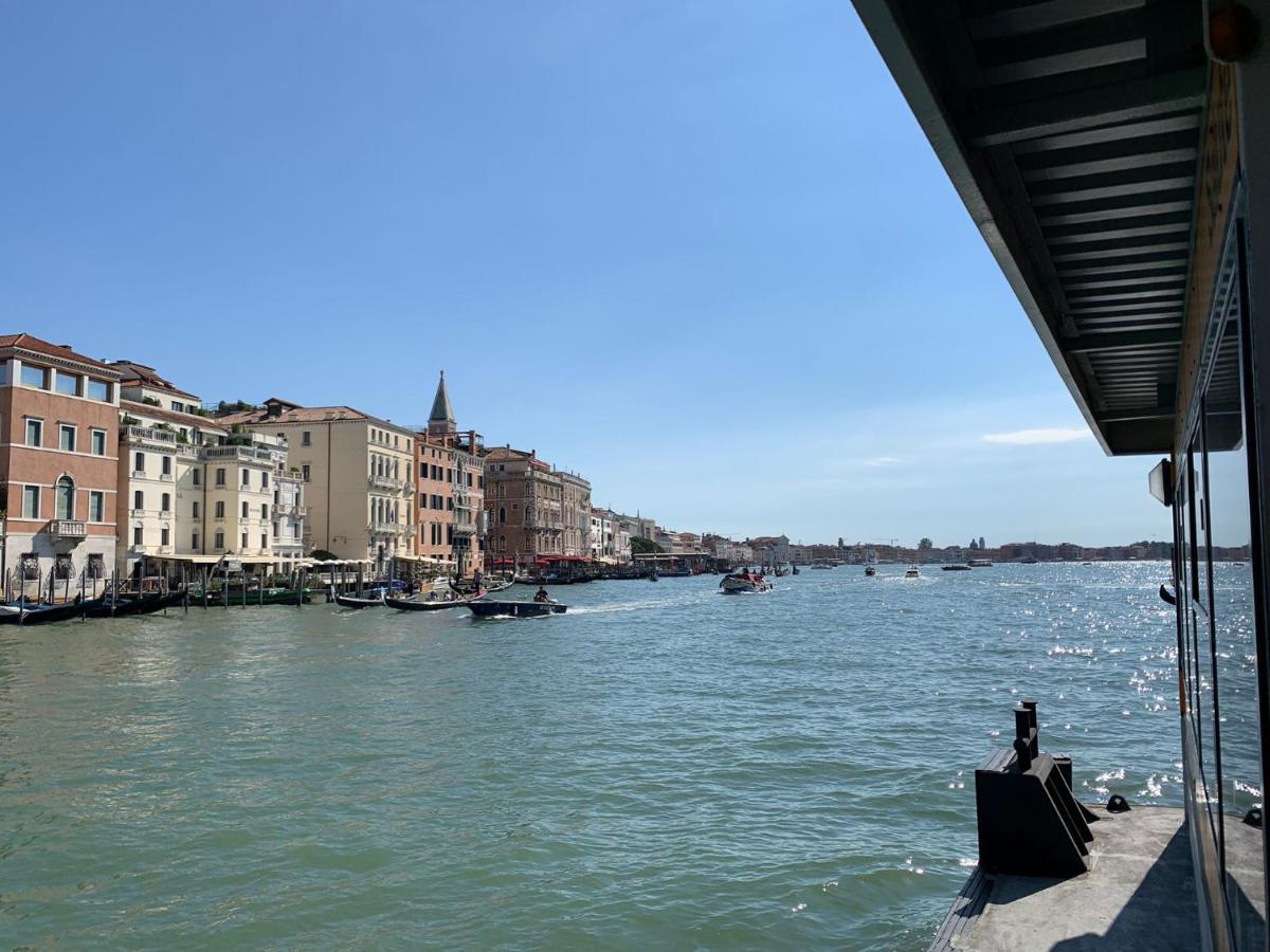 Ca' del Squero vicino alla Salute Venecia Exterior foto